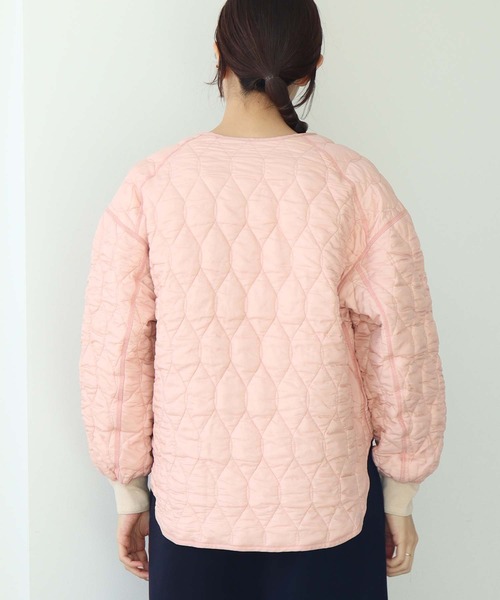 cardo fabrica(カルドファブリカ)の「キュプラキルティングリバーシブルZipジャケット(ブルゾン・レディース・グレー/ピンク・FREE)」の9枚目の写真