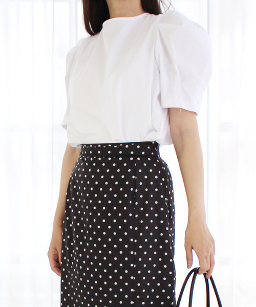 MODE ROBE（モードローブ）の「バックギャザーリボンパフショルダ―トップス（Tシャツ/カットソー・レディース・ホワイト/ブラック/ピンク・FREE）」の18枚目の写真