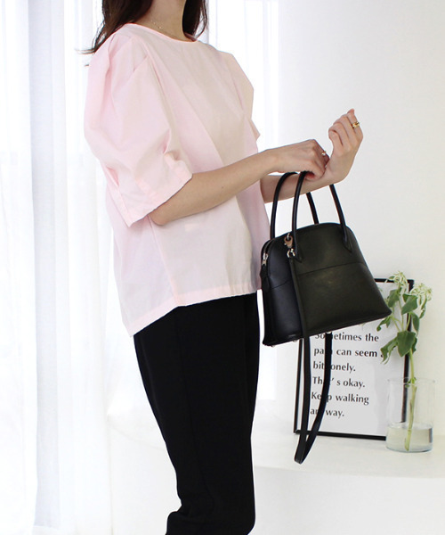 MODE ROBE（モードローブ）の「バックギャザーリボンパフショルダ―トップス（Tシャツ/カットソー・レディース・ホワイト/ブラック/ピンク・FREE）」の13枚目の写真