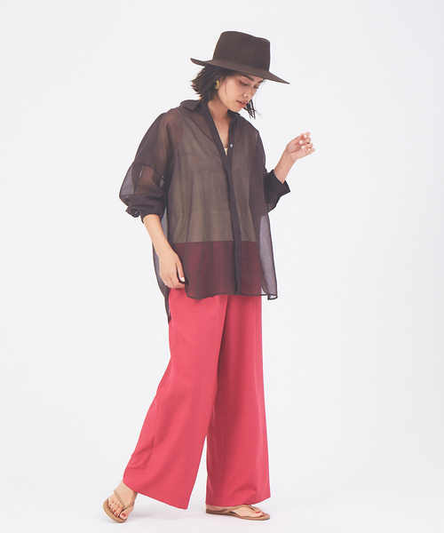 qualite(カリテ)の「ソフトオーガンジードロップショルダーシャツ(シャツ/ブラウス・レディース・オフホワイト/ダークブラウン・フリー)」の4枚目の写真