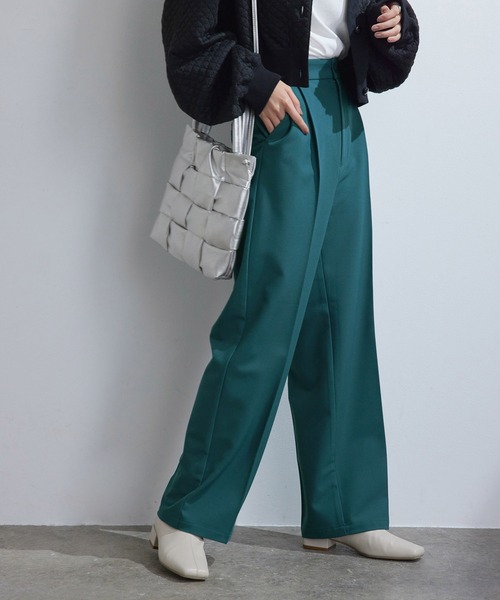 vis-`a-vis（ビサビ）の「【WEB限定】美シルエットセンタープレスカラーセミワイドパンツ【洗える】（スラックス・レディース・ブラック/グリーン/レンガ/キナリ/ピンク/ダークブラウン・S/M/L/SS）」の7枚目の写真