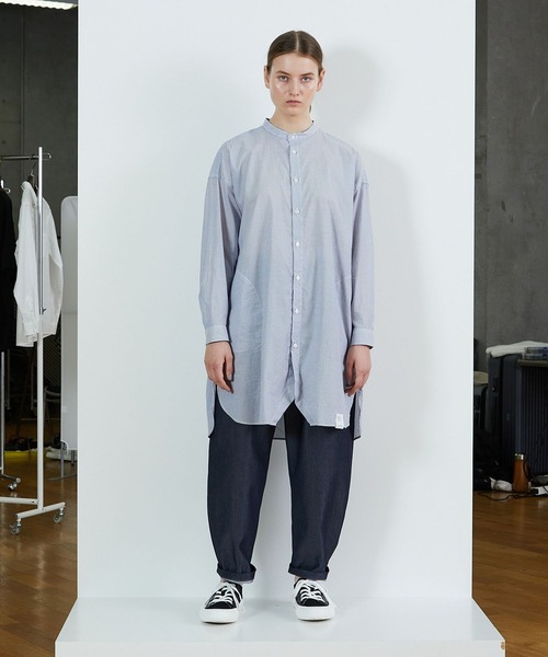 FRAPBOIS（フラボア）の「PARK ストライプロングシャツ（シャツ/ブラウス・レディース・ブルー/グリーン・1/2）」の16枚目の写真