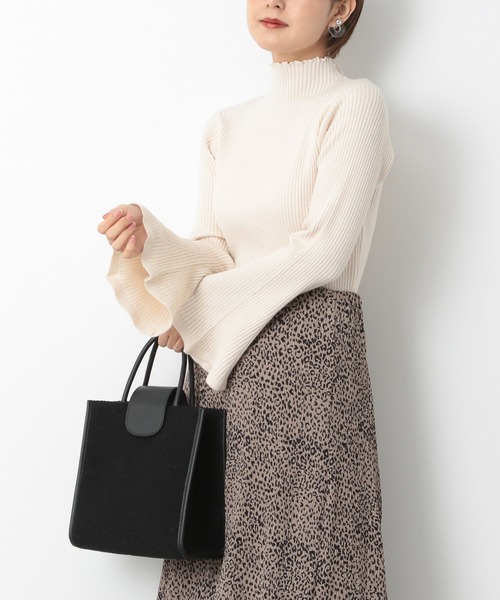 Heather（ヘザー）の「ソデフレアピタニット  239617（ニット/セーター・レディース・ブラック/オレンジ/オフホワイト/ブルー・FREE）」の7枚目の写真