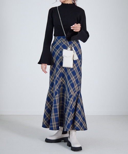 Heather（ヘザー）の「ソデフレアピタニット  239617（ニット/セーター・レディース・ブラック/オレンジ/オフホワイト/ブルー・FREE）」の11枚目の写真