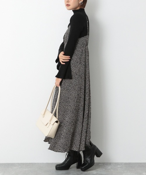 Heather（ヘザー）の「ソデフレアピタニット  239617（ニット/セーター・レディース・ブラック/オレンジ/オフホワイト/ブルー・FREE）」の15枚目の写真