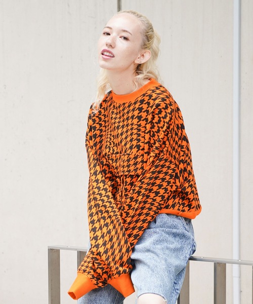 X-girl(エックスガール)の「CARGO POCKET SWEAT TOP(スウェット・レディース・ブラック/オレンジ/アッシュ・M/S)」の1枚目の写真