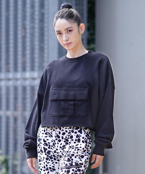 X-girl(エックスガール)の「CARGO POCKET SWEAT TOP(スウェット・レディース・ブラック/オレンジ/アッシュ・M/S)」の2枚目の写真