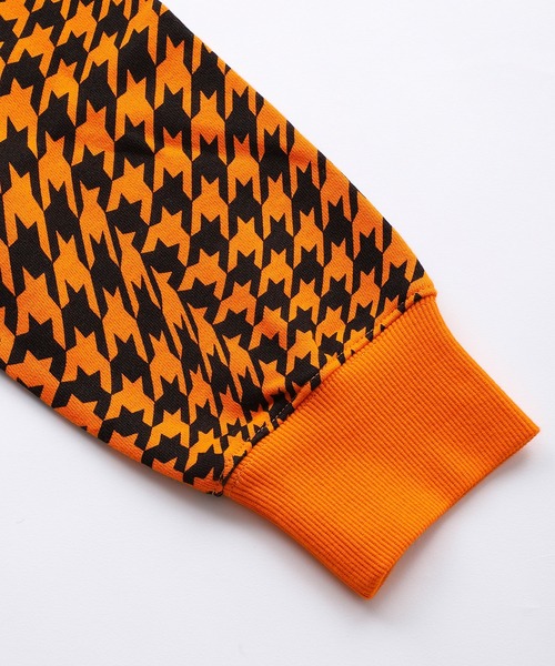 X-girl(エックスガール)の「CARGO POCKET SWEAT TOP(スウェット・レディース・ブラック/オレンジ/アッシュ・M/S)」の17枚目の写真