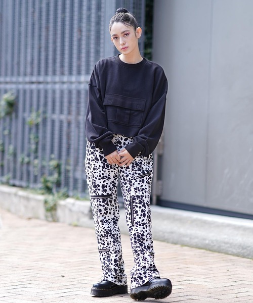 X-girl(エックスガール)の「CARGO POCKET SWEAT TOP(スウェット・レディース・ブラック/オレンジ/アッシュ・M/S)」の22枚目の写真