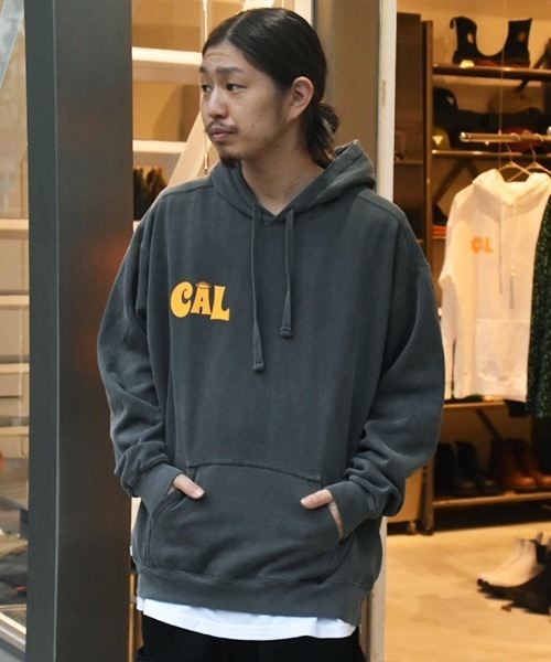 SALT&MUGS(ソルトアンドマグス)の「SUN CAL PARKA(パーカー・メンズ・ブラック/ホワイト・MEDIUM/LARGE/X-LARGE)」の8枚目の写真
