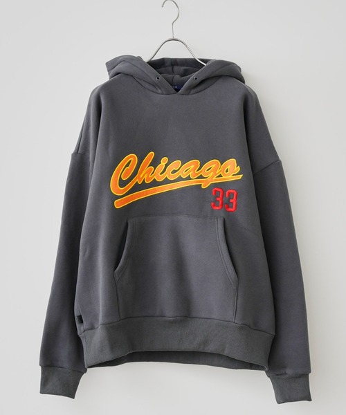 CPCM(シーピーシーエム)の「CHICAGO裏起毛パーカー(パーカー・メンズ・グレー/チャコールグレー/グリーン/グレー系その他・MEDIUM/LARGE)」の2枚目の写真