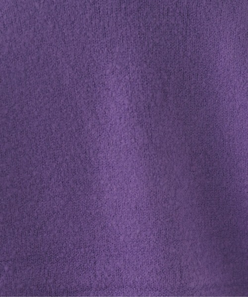 ANGIE(アンジー)の「オーバーサイズ 深Vネックニットプルオーバー(ニット/セーター・レディース・ブラック/レッド/ブルー/グリーン/アイボリー/パープル/ネイビー/ピンク/オレンジ/ライム/杢グレー/ベージュ/ライトイエロー・FREE)」の15枚目の写真