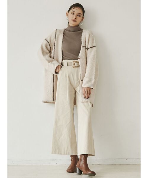 MURUA（ムルーア）の「アウトリンキングニットガウン（カーディガン/ボレロ・レディース・ブラック/アイボリー・FREE）」の4枚目の写真