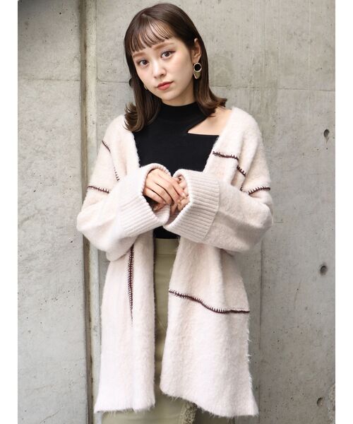 MURUA（ムルーア）の「アウトリンキングニットガウン（カーディガン/ボレロ・レディース・ブラック/アイボリー・FREE）」の5枚目の写真