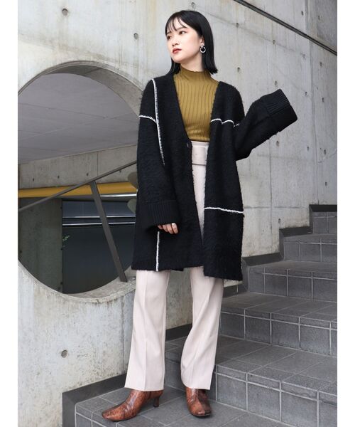 MURUA（ムルーア）の「アウトリンキングニットガウン（カーディガン/ボレロ・レディース・ブラック/アイボリー・FREE）」の11枚目の写真