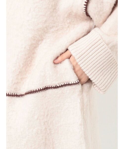 MURUA（ムルーア）の「アウトリンキングニットガウン（カーディガン/ボレロ・レディース・ブラック/アイボリー・FREE）」の20枚目の写真