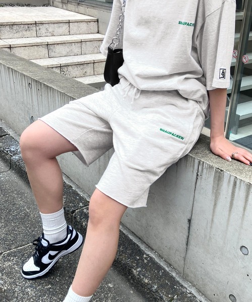 Snap club（スナップクラブ）の「【Snap club】裏毛ワンポイント刺繍ロゴスウェットショーツ（スウェットパンツ・レディース・ブラック/パープル/イエロー/グリーン/ロイヤルブルー/ホワイト系/ライトグレー/ダークオレンジ・FREE）」の19枚目の写真