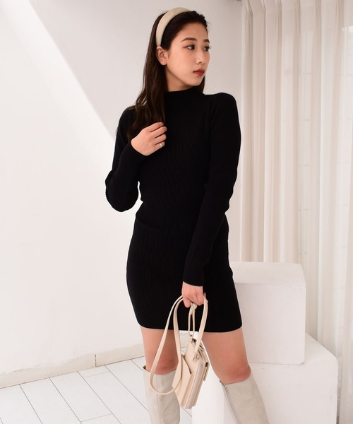 SPIRALGIRL(スパイラルガール)の「チョーカーネックバックリボン2wayリブニットワンピース(ワンピース・レディース・ブラック/ベージュ/ブルー・FREE)」の16枚目の写真