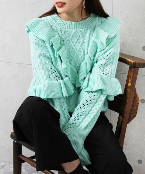 fredy emue（フレディエミュ）の「ラッフルフリル柄編みカーディガン（カーディガン/ボレロ・レディース・ブラック/アイボリー/ミント・38）」の3枚目の写真