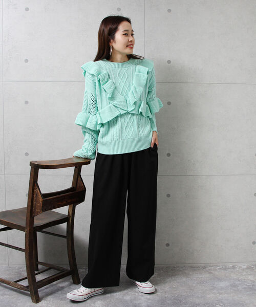 fredy emue（フレディエミュ）の「ラッフルフリル柄編みカーディガン（カーディガン/ボレロ・レディース・ブラック/アイボリー/ミント・38）」の13枚目の写真