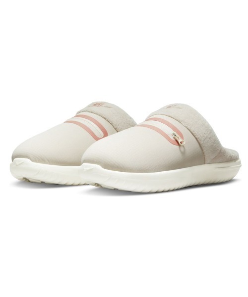 NIKE(ナイキ)の「【NIKE】WMNS NIKE BURROW(スリッポン・レディース・ライトベージュ・23cm/24cm/25cm)」の1枚目の写真