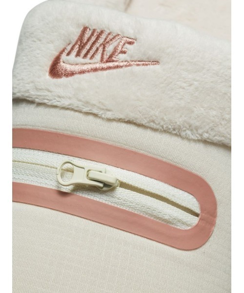 NIKE(ナイキ)の「【NIKE】WMNS NIKE BURROW(スリッポン・レディース・ライトベージュ・23cm/24cm/25cm)」の5枚目の写真