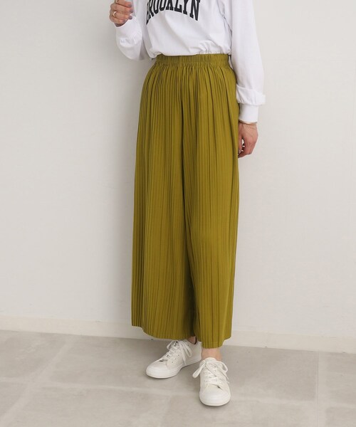 Cutie Blonde(キューティーブロンド)の「◆【S-L】楽してこなれ見え 柔らか カラープリーツパンツ(その他パンツ・レディース・ライトグリーン/チャコールグレー/アイボリー/グレー/ブラック/黄緑系・01/02/03)」の6枚目の写真