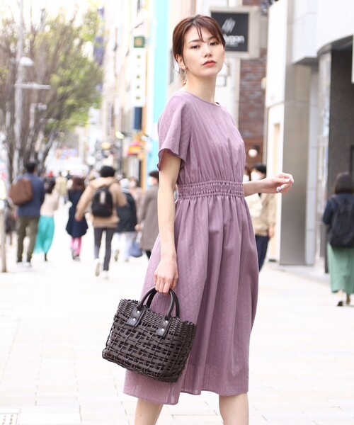 SOUP（スープ）の「◆洗える・上品フェミニン/フィット＆フレアカラミレースワンピース（ワンピース・レディース・ブラック/ブラウン系その他/ライトパープル・11/15 /13/09/07）」の4枚目の写真