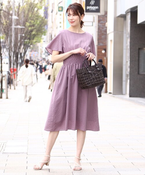 SOUP（スープ）の「◆洗える・上品フェミニン/フィット＆フレアカラミレースワンピース（ワンピース・レディース・ブラック/ブラウン系その他/ライトパープル・11/15 /13/09/07）」の6枚目の写真