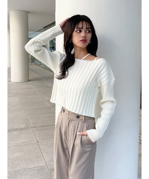 ENVYM(アンビー)の「オフショルワイドリブKNIT(ニット/セーター・レディース・ブルー/ホワイト/ブラック・FREE)」の2枚目の写真