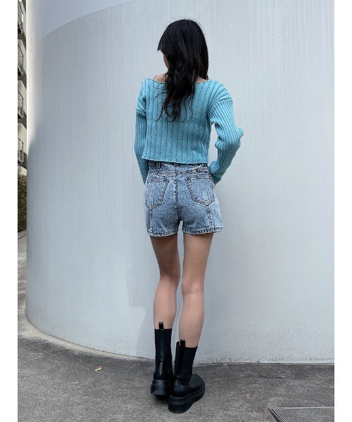 ENVYM(アンビー)の「オフショルワイドリブKNIT(ニット/セーター・レディース・ブルー/ホワイト/ブラック・FREE)」の8枚目の写真