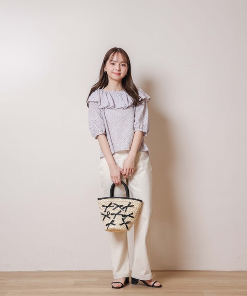 flower（フラワー）の「フレアフローラルブラウス（シャツ/ブラウス・レディース・ホワイト/パープル/ネイビー・FREE）」の15枚目の写真