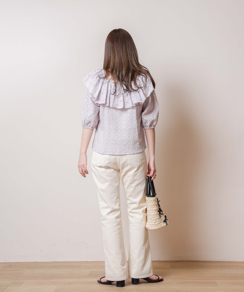 flower（フラワー）の「フレアフローラルブラウス（シャツ/ブラウス・レディース・ホワイト/パープル/ネイビー・FREE）」の17枚目の写真