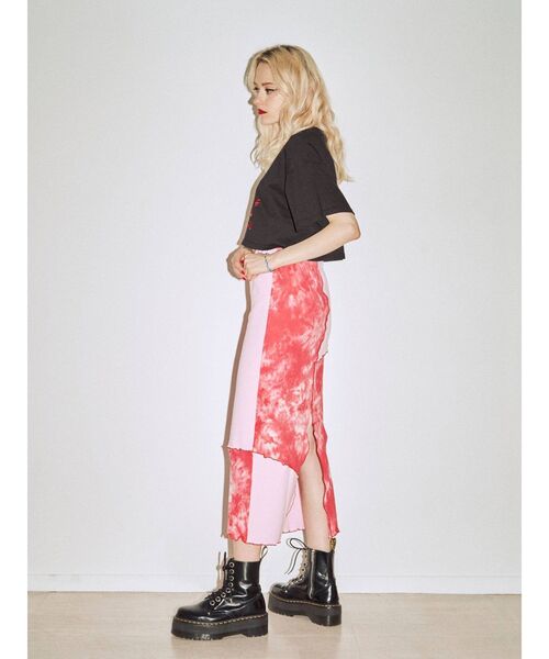 jouetie(ジュエティ)の「メローテレコスカート【セットアップ対応】(スカート・レディース・ブラック/レッド/グリーン/ボルドー・MEDIUM)」の14枚目の写真