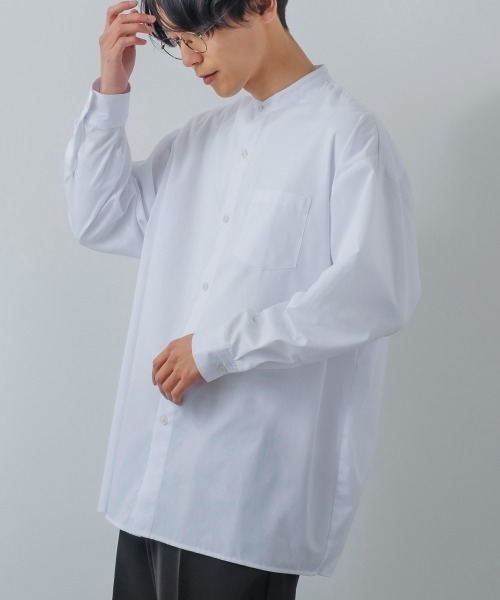 improves(インプローブス)の「【improves】ルーズフィット オーバーサイズ バンドカラー 長袖シャツ(シャツ/ブラウス・メンズ・グレイッシュベージュ/ダークブラウン/ブラック/サックスブルー/ホワイト・LARGE/MEDIUM)」の2枚目の写真