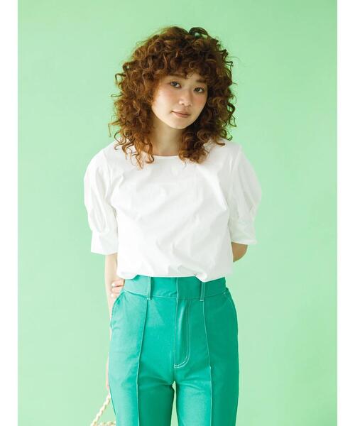 koe（コエ）の「TCストレッチ 袖ボリュームブラウス*（シャツ/ブラウス・レディース・オレンジ/オフホワイト/ブルー/キャメル・M）」の6枚目の写真