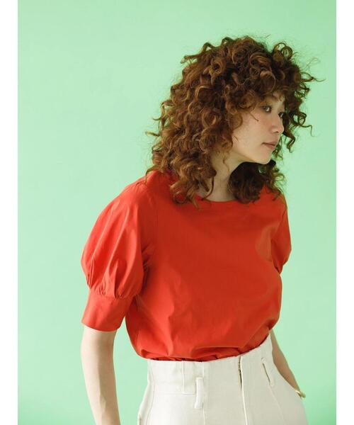 koe（コエ）の「TCストレッチ 袖ボリュームブラウス*（シャツ/ブラウス・レディース・オレンジ/オフホワイト/ブルー/キャメル・M）」の5枚目の写真