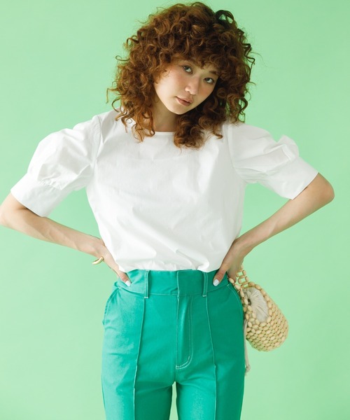 koe（コエ）の「TCストレッチ 袖ボリュームブラウス*（シャツ/ブラウス・レディース・オレンジ/オフホワイト/ブルー/キャメル・M）」の2枚目の写真