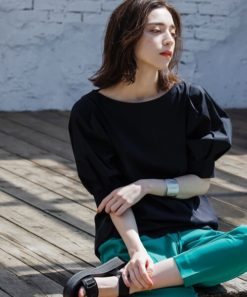 OPAQUE.CLIP（オペークドットクリップ）の「◆シルキースーピマ 切替ボリュームスリーブカットソー【WEB限定サイズ】（Tシャツ/カットソー・レディース・ブラウン系その他/ブラック/キャメル/ホワイト系/ブラウン系その他5・34/42/40/38/36）」の12枚目の写真