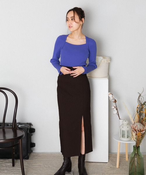 HEYUMM（ヘユム）の「ストレッチスリットナロースカート（スカート・レディース・ブラック/ブルー/アイボリー/ブラウン・ONE）」の11枚目の写真