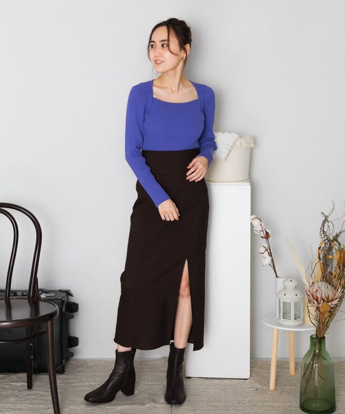 HEYUMM（ヘユム）の「ストレッチスリットナロースカート（スカート・レディース・ブラック/ブルー/アイボリー/ブラウン・ONE）」の12枚目の写真