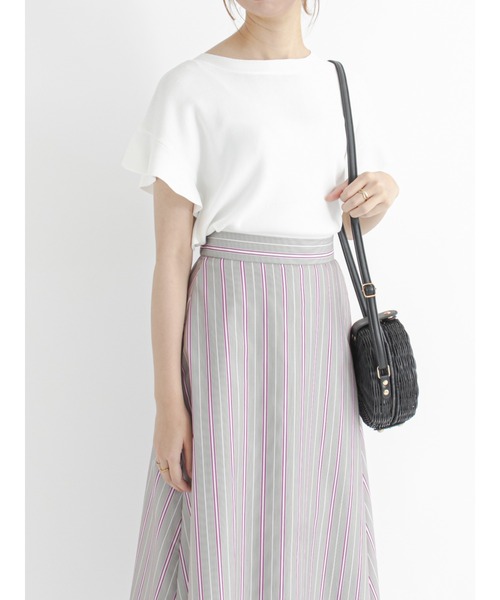 Te chichi(テチチ)の「フレアスリーブニット(ニット/セーター・レディース・ブラック/ブラウン/オフホワイト/グリーン・フリ-)」の10枚目の写真