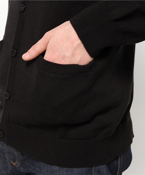 GIORDANO（ジョルダーノ）の「[GIORDANO]ライン刺繍カーディガン（カーディガン/ボレロ・メンズ・ブラック/グレー/ネイビー/レッド・SMALL/MEDIUM/LARGE）」の11枚目の写真