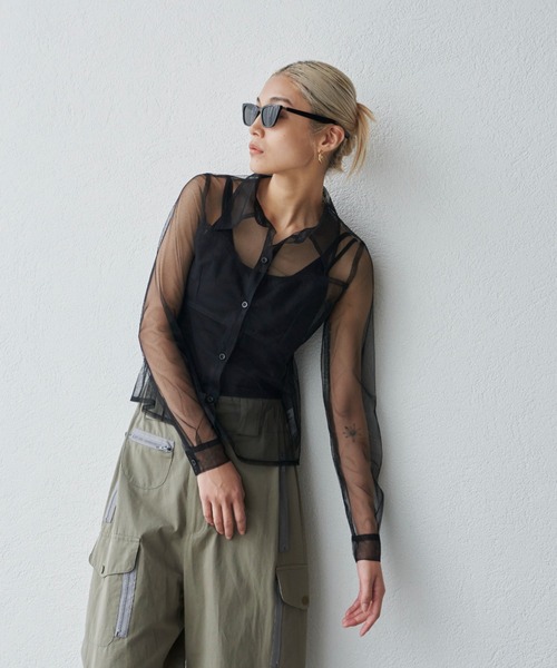 FIG&VIPER（フィグアンドバイパー）の「チュールシアー襟ブラウス（シャツ/ブラウス・レディース・ブラック/ワインレッド・FREE）」の4枚目の写真