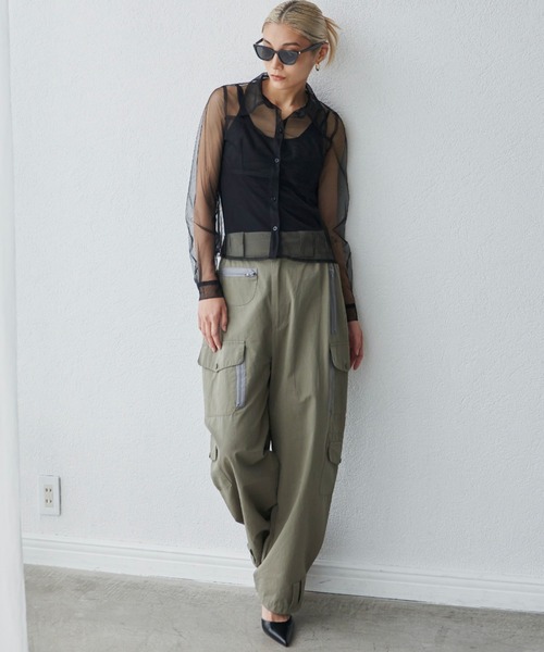 FIG&VIPER（フィグアンドバイパー）の「チュールシアー襟ブラウス（シャツ/ブラウス・レディース・ブラック/ワインレッド・FREE）」の21枚目の写真