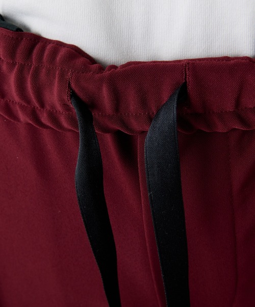 CULLNI(クルニ)の「【CULLNI Exclusive / クルニ エクスクルーシブ】トラックパンツ(スラックス・メンズ・チャコールグレー/ブラック/バーガンディー・1/2)」の14枚目の写真