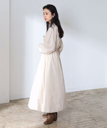 AK＋1 / ツイスト ネック ジップ ワンピースを使った人気ファッション