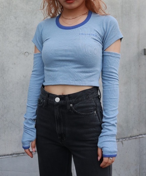 FIG&VIPER（フィグアンドバイパー）の「バックオープンウォーマーT（Tシャツ/カットソー・レディース・ホワイト/ライトブルー/ブラック・FREE）」の2枚目の写真