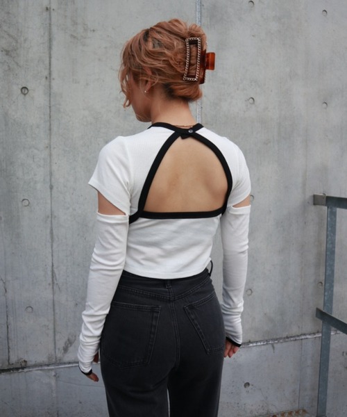 FIG&VIPER（フィグアンドバイパー）の「バックオープンウォーマーT（Tシャツ/カットソー・レディース・ホワイト/ライトブルー/ブラック・FREE）」の11枚目の写真