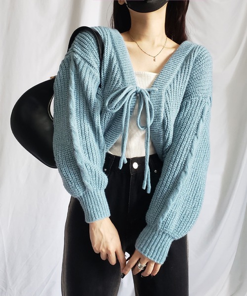 me+em select(ミームセレクト)の「※※【 5color 】クロスストラップダブルリボンショートニットカーディガン / cross strap double ribbon short knit cardigan(カーディガン/ボレロ・レディース・ブルー/アイボリー/ブラック/グレー/グリーン・FREE)」の11枚目の写真